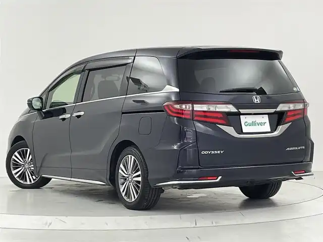 ホンダ オデッセイ アブソルート ホンダセンシング 大阪府 2017(平29)年 5.2万km プレミアムヴィーナスブラックP 純正SDナビ/(AM/FM/CD/DVD/ワンセグTV/USB/SD/BT)/バックカメラ/ビルトインETC/ホンダセンシング/・衝突軽減ブレーキ/・車線逸脱警報/・クルーズコントロール追従あり/両側パワースライドドア/D席パワーシート/オートライト/フォグランプ/電動格納ミラー/ステアリングスイッチ/パドルシフト/プッシュスタート/純正ドアバイザー/後席サンシェード/ISOFIX/W+サイド+カーテンエアバック
