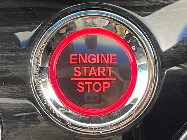 ホンダ オデッセイ アブソルート ホンダセンシング 大阪府 2017(平29)年 5.2万km プレミアムヴィーナスブラックP 純正SDナビ/(AM/FM/CD/DVD/ワンセグTV/USB/SD/BT)/バックカメラ/ビルトインETC/ホンダセンシング/・衝突軽減ブレーキ/・車線逸脱警報/・クルーズコントロール追従あり/両側パワースライドドア/D席パワーシート/オートライト/フォグランプ/電動格納ミラー/ステアリングスイッチ/パドルシフト/プッシュスタート/純正ドアバイザー/後席サンシェード/ISOFIX/W+サイド+カーテンエアバック