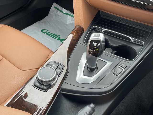 ＢＭＷ ３２０ｄ ラグジュアリー 東京都 2016(平28)年 4.1万km ミネラルホワイト 新車時保証書　/インテリジェントセーフティー/レーンチェンジウォーニング/レーンディパーチャーウォーニング/アダプティブクルーズコントロール/アイドリングストップ/純正HDDナビ/CD/DVD/REC/USB/BT/AUX/バックカメラ　ルームミラー内臓ETC/Fドライブレコーダー/フロントパワーシート【運転席メモリー付】/レザーシート/シートヒーター/LEDヘッドライト/オートライト/スマートキー×２/革巻きハンドル/純正17インチアルミ