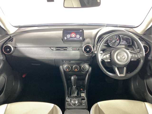 マツダ ＣＸ－３ 20S Lパッケージ 広島県 2018(平30)年 1.9万km ソウルレッドクリスタルM 衝突軽減/コーナーセンサー/純正コネクトナビ/・フルセグ、CD、DVD、USB、AUX、Bluetooth/３６０°ビューモニター/ETC/ドライブレコーダー/電子パーキング/オートホールド/ステアリングヒーター/前席シートヒーター/シートメモリー/パワーシート/パドルシフト/LEDオートライト/フォグランプ/純正フロアマット/純正１８AW/アイドリングストップ/スマートキー/スペアキー/プッシュスタート