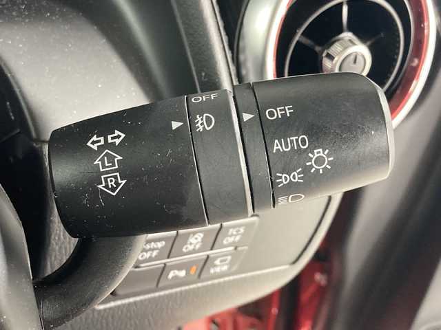 マツダ ＣＸ－３ 20S Lパッケージ 広島県 2018(平30)年 1.9万km ソウルレッドクリスタルM 衝突軽減/コーナーセンサー/純正コネクトナビ/・フルセグ、CD、DVD、USB、AUX、Bluetooth/３６０°ビューモニター/ETC/ドライブレコーダー/電子パーキング/オートホールド/ステアリングヒーター/前席シートヒーター/シートメモリー/パワーシート/パドルシフト/LEDオートライト/フォグランプ/純正フロアマット/純正１８AW/アイドリングストップ/スマートキー/スペアキー/プッシュスタート