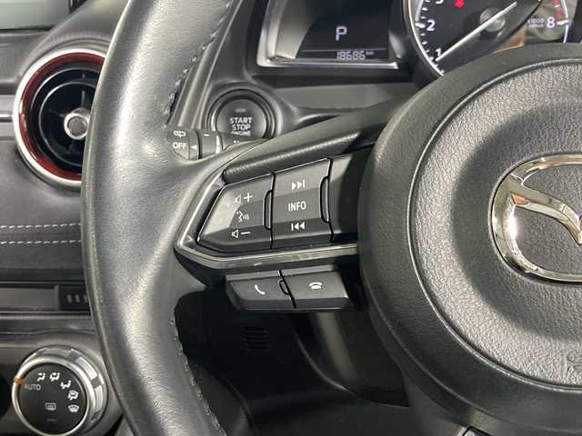 マツダ ＣＸ－３ 20S Lパッケージ 広島県 2018(平30)年 1.9万km ソウルレッドクリスタルM 衝突軽減/コーナーセンサー/純正コネクトナビ/・フルセグ、CD、DVD、USB、AUX、Bluetooth/３６０°ビューモニター/ETC/ドライブレコーダー/電子パーキング/オートホールド/ステアリングヒーター/前席シートヒーター/シートメモリー/パワーシート/パドルシフト/LEDオートライト/フォグランプ/純正フロアマット/純正１８AW/アイドリングストップ/スマートキー/スペアキー/プッシュスタート