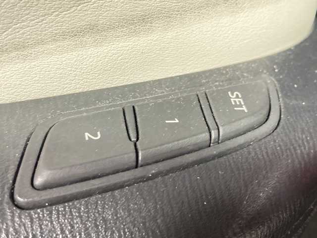 マツダ ＣＸ－３ 20S Lパッケージ 広島県 2018(平30)年 1.9万km ソウルレッドクリスタルM 衝突軽減/コーナーセンサー/純正コネクトナビ/・フルセグ、CD、DVD、USB、AUX、Bluetooth/３６０°ビューモニター/ETC/ドライブレコーダー/電子パーキング/オートホールド/ステアリングヒーター/前席シートヒーター/シートメモリー/パワーシート/パドルシフト/LEDオートライト/フォグランプ/純正フロアマット/純正１８AW/アイドリングストップ/スマートキー/スペアキー/プッシュスタート