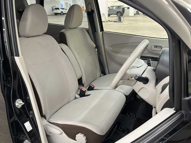 日産 デイズ X 道央・札幌 2018(平30)年 5.7万km ブラック /4WD//純正ナビ/(フルセグ/CD/SD/Bluetooth)//アラウンドビューカメラ//運転席シートヒーター//スマートキー//オートエアコン//ETC//衝突被害軽減ブレーキ//電動格納式ミラー//横滑り防止装置//ステアリングスイッチ//アイドリングストップ//ホイール付きスタッドレス積み込み