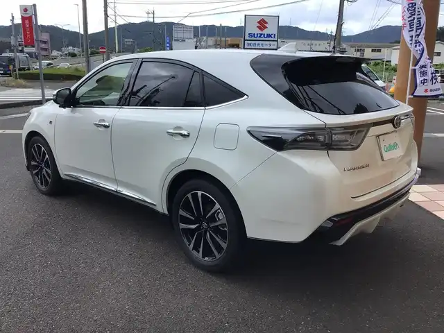 トヨタ ハリアー エレガンス GRスポーツ 福井県 2020(令2)年 1.6万km ホワイトパールクリスタルシャイン GRスポーツ/純正19アルミ/トヨタセーフティセンス/アルパイン9型ナビ/純正ドラレコ/ETC/バックカメラ/ハーフレザー/パワーシート/GR専用革巻ハンドル/GRキャリパー/LEDヘッドライト/LEDフォグライト/クルーズコントロール/オートマチックハイビーム