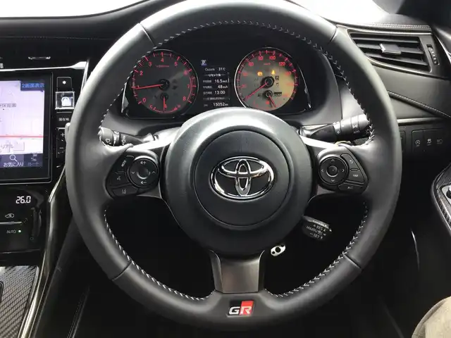 トヨタ ハリアー エレガンス GRスポーツ 福井県 2020(令2)年 1.6万km ホワイトパールクリスタルシャイン GRスポーツ/純正19アルミ/トヨタセーフティセンス/アルパイン9型ナビ/純正ドラレコ/ETC/バックカメラ/ハーフレザー/パワーシート/GR専用革巻ハンドル/GRキャリパー/LEDヘッドライト/LEDフォグライト/クルーズコントロール/オートマチックハイビーム