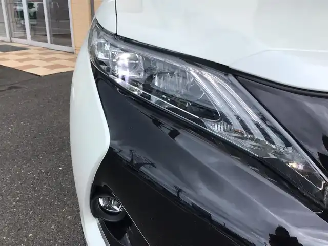 トヨタ ハリアー エレガンス GRスポーツ 福井県 2020(令2)年 1.6万km ホワイトパールクリスタルシャイン GRスポーツ/純正19アルミ/トヨタセーフティセンス/アルパイン9型ナビ/純正ドラレコ/ETC/バックカメラ/ハーフレザー/パワーシート/GR専用革巻ハンドル/GRキャリパー/LEDヘッドライト/LEDフォグライト/クルーズコントロール/オートマチックハイビーム