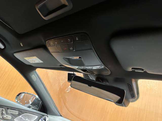 メルセデス・ベンツ Ｍ・ベンツ ＣＬＳ２２０ｄ スポーツ エクスクルーシブPKG 千葉県 2022(令4)年 4.3万km オブシディアンブラック ガラスＳＲ　/ナッパ黒革シート　/Ｂｕｒｍｅｓｔｅｒ　/ＡＣＣ　/ナビ　/ＴＶ　/３６０°ＣａｒＰｌａｙ　/Ｂｌｕｅｔｏｏｔｈ接続　/ＨＵＤ　/シートＨ　/ベンチレーション　/電動トランク　/アクティブパーキングアシスト