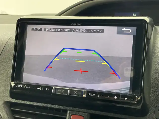 トヨタ ヴォクシー ZS 煌Ⅱ 群馬県 2016(平28)年 6.8万km ホワイトパールクリスタルシャイン １２型後席モニター　アルパイン９型ナビ　フルセグＴＶ　バックカメラ　両側電動スライドドア　衝突被害軽減ブレーキ　レーンアシスト　ＬＥＤライト　オートハイビーム　ビルトインＥＴＣ　スマートキー　禁煙車