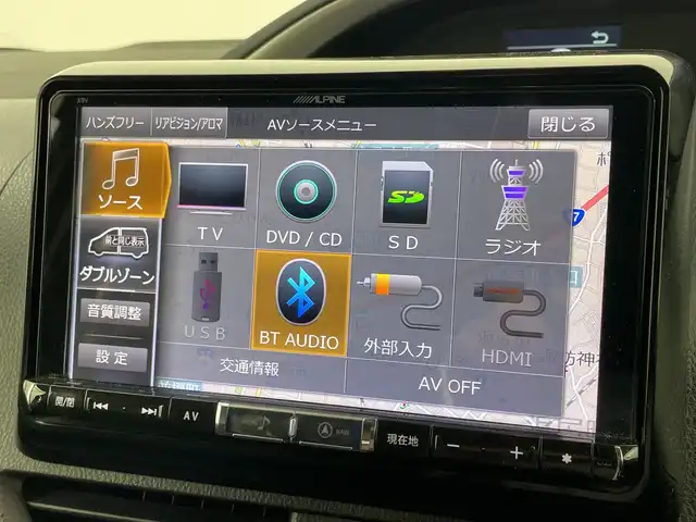 トヨタ ヴォクシー ZS 煌Ⅱ 群馬県 2016(平28)年 6.8万km ホワイトパールクリスタルシャイン １２型後席モニター　アルパイン９型ナビ　フルセグＴＶ　バックカメラ　両側電動スライドドア　衝突被害軽減ブレーキ　レーンアシスト　ＬＥＤライト　オートハイビーム　ビルトインＥＴＣ　スマートキー　禁煙車