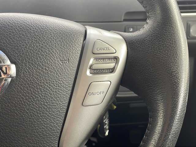 日産 セレナ HWS S HV Vセレ Aセーフ 愛知県 2015(平27)年 6.5万km インペリアルアンバーP 純正ナビ/【Bluetooth/フルセグTV/CD/DVD/USB/AM/FM】/両側パワースライドドア/純正フリップダウンモニター/全方位カメラ/衝突被害軽減ブレーキ/レーンアシスト/横滑り防止装置/クルーズコントロール/サンシェード/格納式テーブル/ETC/スマートキー/プッシュスタート/オートライト/電動格納ミラー/純正16インチアルミホイール