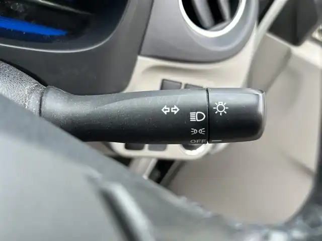 ダイハツ ミラ イース G スマートセレクションSA 長崎県 2014(平26)年 7.6万km パールホワイトⅢ プッシュスタート/スマートキー/ecoIDLE/オートエアコン/社外ディスプレイオーディオ(BT/FM/AM/CD)/　　(FH-8500DVS)/純正ラバー製フロアマット/純正14インチアルミホイール/ABS/横滑り防止装置/盗難防止装置/SRSダブル・サイドエアバッグ/スマートアシスト/ISOFIX/取扱説明書