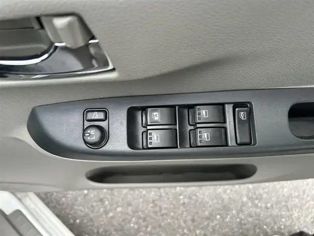 ダイハツ ミラ イース G スマートセレクションSA 長崎県 2014(平26)年 7.6万km パールホワイトⅢ プッシュスタート/スマートキー/ecoIDLE/オートエアコン/社外ディスプレイオーディオ(BT/FM/AM/CD)/　　(FH-8500DVS)/純正ラバー製フロアマット/純正14インチアルミホイール/ABS/横滑り防止装置/盗難防止装置/SRSダブル・サイドエアバッグ/スマートアシスト/ISOFIX/取扱説明書