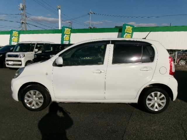 トヨタ パッソ X Lパッケージ 岡山県 2016(平28)年 6.9万km ホワイト ワンオーナー/純正SDナビ/ワンセグテレビ/バックカメラ/Bluetooth/純正フロアマット/スマートキー