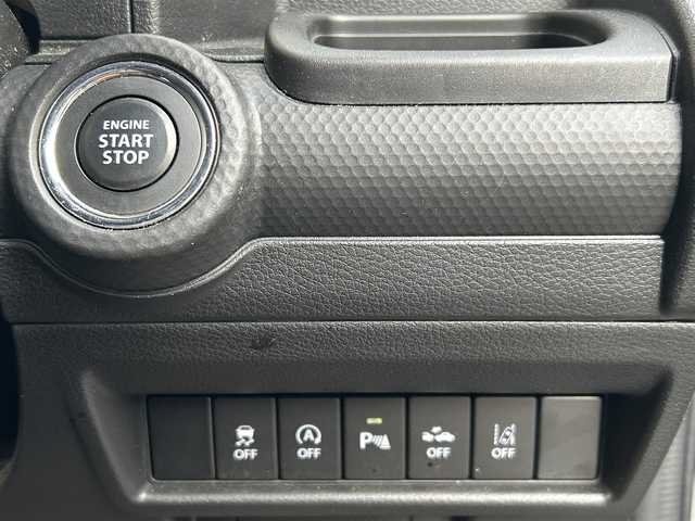 スズキ クロスビー HYBRID MZ 道東・釧路十勝 2021(令3)年 3.3万km ピュアホワイトP 4WD/ワンオーナー/純正ナビ/（CD/DVD/BT/ラジオ）/全方位カメラ/バックカメラ/アクティブクルーズコントロール/ステアリングスイッチ/純正エンジンスターター/スペアキー/スマートキー/プッシュスタート/パーキングアシスト/アイドリングストップ/前後ドライブレコーダー/純正フロアマット/シートヒーター（運＋助）/前後コーナーセンサー/レーンキープアシスト/オートライト/ダウンヒルアシストコントロール/フォグランプ/社外AW付スタッドレスタイヤタイヤ/純正AW付サマータイヤ/取扱説明書/保証書/記録簿