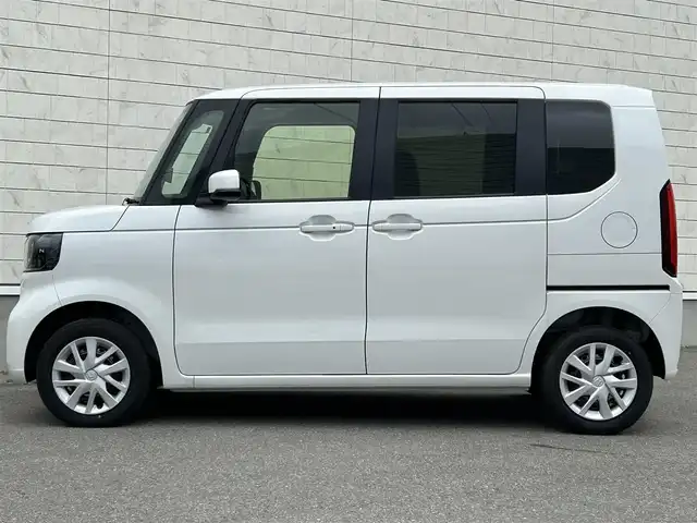 ホンダ Ｎ ＢＯＸ 山形県 2024(令6)年 0.1万km未満 プラチナホワイトパール 4WD/アダプティブクルーズコントロール/アイドリングストップ/レーンキープアシスト/先行車発進お知らせ/標識認識機能/車線逸脱警報/衝突被害軽減ブレーキ/盗難防止装置/LEDオートライト/両側パワースライドドア/前席シートヒーター/コーナーセンサー/プッシュスタート/電動パーキングブレーキ/ウィンカーミラー