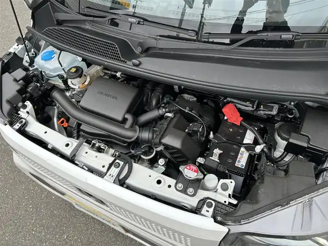 ホンダ Ｎ ＢＯＸ 山形県 2024(令6)年 0.1万km未満 プラチナホワイトパール 4WD/アダプティブクルーズコントロール/アイドリングストップ/レーンキープアシスト/先行車発進お知らせ/標識認識機能/車線逸脱警報/衝突被害軽減ブレーキ/盗難防止装置/LEDオートライト/両側パワースライドドア/前席シートヒーター/コーナーセンサー/プッシュスタート/電動パーキングブレーキ/ウィンカーミラー