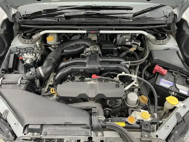 スバル インプレッサ ＸＶ 2．0i－L アイサイト 滋賀県 2013(平25)年 8.9万km デザートカーキ アイサイト/純正ナビ/・AM/FM/・CD/DVD/・Bluetooth/・フルセグTV/４WD/ETC/ステアリングリモコン/革巻きステアリング/パドルシフト/クルーズコントロール/パワーシート/HID/フォグ/リアフォグ/スマートキー