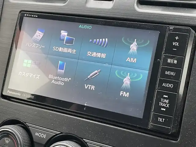 スバル インプレッサ ＸＶ 2．0i－L アイサイト 滋賀県 2013(平25)年 8.9万km デザートカーキ アイサイト/純正ナビ/・AM/FM/・CD/DVD/・Bluetooth/・フルセグTV/４WD/ETC/ステアリングリモコン/革巻きステアリング/パドルシフト/クルーズコントロール/パワーシート/HID/フォグ/リアフォグ/スマートキー