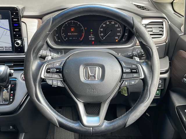ホンダ オデッセイ アブソルート 長野県 2020(令2)年 6.3万km プレミアムスパークルブラックパール 純正メーカーナビフルセグTV/バックカメラ/ETC2.0/ドライブレコーダー/純正エンジンスターター/両側パワースライドドア/ハーフレザーシート/純正１７インチアルミ/前後コーナーセンサー/LEDヘッドライト/保証書/取説