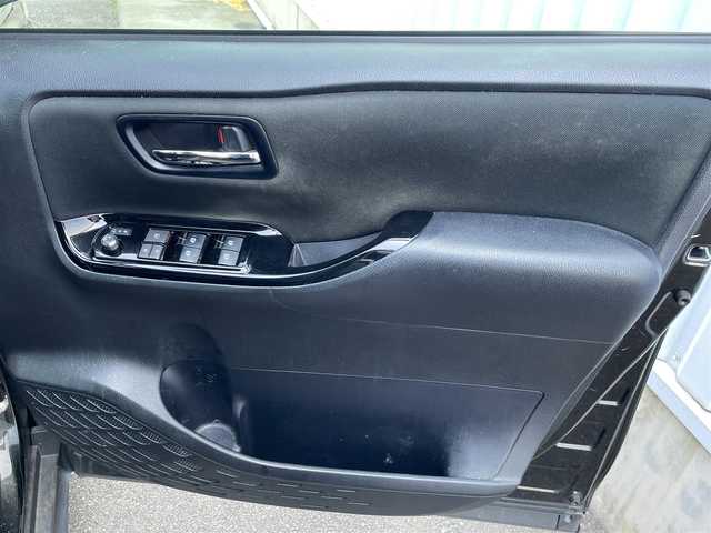 トヨタ ヴォクシー ZS 煌Ⅱ 佐賀県 2020(令2)年 6.2万km イナズマスパーキングブラックガラスフレーク 純正10インチナビ/・フルセグTV/CD/DVD/SD/Bluetooth/フリップダウンモニター /バックカメラ/両側パワースライドドア/前後ドライブレコーダー/クルーズコントロール/アイドリングストップ/シートバックテーブル/コーナーセンサー/プッシュスタート/スマートキー/ビルトインETC/オートライト/LEDヘッドライト/純正フロアマット/純正ドアバイザー