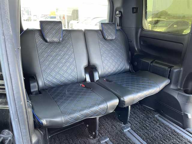 トヨタ ヴォクシー ZS 煌Ⅱ 佐賀県 2020(令2)年 6.2万km イナズマスパーキングブラックガラスフレーク 純正10インチナビ/・フルセグTV/CD/DVD/SD/Bluetooth/フリップダウンモニター /バックカメラ/両側パワースライドドア/前後ドライブレコーダー/クルーズコントロール/アイドリングストップ/シートバックテーブル/コーナーセンサー/プッシュスタート/スマートキー/ビルトインETC/オートライト/LEDヘッドライト/純正フロアマット/純正ドアバイザー