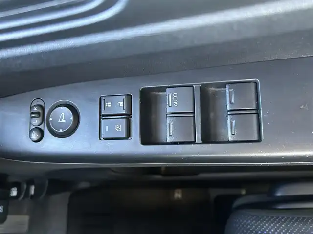ホンダ Ｎ ＢＯＸ G Lパッケージ 石川県 2016(平28)年 9万km プレミアムディープモカパール 4WD/純正メモリナビゲーション/【Bluetooth・フルセグTV・CD・DVD・FM・AM・SD】/ビルトインETC/バックカメラ/片側パワースライドドア/エンジンプッシュスタート/・スマートキー/・スペアキー１/ステアリングリモコン/前席シートヒーター・エアシート/ハロゲンヘッドライト/横滑り防止装置/純正フロアマット/取扱説明書