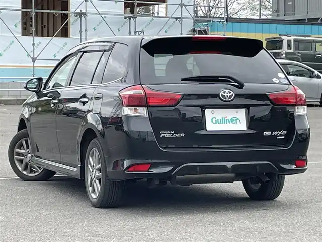 トヨタ カローラ フィールダー 1．5G ダブルバイビー 道央・札幌 2015(平27)年 9.6万km ブラックマイカ ４WD/寒冷地仕様/社外メモリーナビ/CD/DVD/BT/フルセグ/社外後席モニター/衝突被害軽減ブレーキ/横滑り防止装置/レーンキープアシスト/バックカメラ/ビルトインETC/ワイパーデアイサー/ハーフレザーシート/革巻きステアリング/ステアリングリモコン/プッシュスタート/スマートキー/LEDヘッドライト/オートライト/オートハイビーム/フォグランプ/電動格納ミラー/ウィンカーミラー/純正フロアマット/ドアバイザー/純正エンジンスターター/社外AW付冬タイヤ積込/175/65/R15/2021年/山6mm