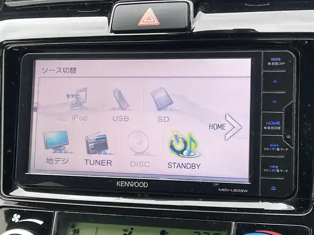 トヨタ カローラ フィールダー 1．5G ダブルバイビー 道央・札幌 2015(平27)年 9.6万km ブラックマイカ ４WD/寒冷地仕様/社外メモリーナビ/CD/DVD/BT/フルセグ/社外後席モニター/衝突被害軽減ブレーキ/横滑り防止装置/レーンキープアシスト/バックカメラ/ビルトインETC/ワイパーデアイサー/ハーフレザーシート/革巻きステアリング/ステアリングリモコン/プッシュスタート/スマートキー/LEDヘッドライト/オートライト/オートハイビーム/フォグランプ/電動格納ミラー/ウィンカーミラー/純正フロアマット/ドアバイザー/純正エンジンスターター/社外AW付冬タイヤ積込/175/65/R15/2021年/山6mm
