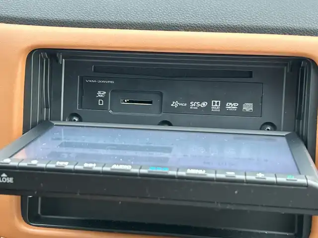 ホンダ ヴェゼル ハイブリッド Z ホンダセンシング 千葉県 2020(令2)年 0.8万km クリスタルブラックパール ＶＸＭ－２０５ＶＦＥｉナビ　Ｂカメ　ＥＴＣ　Ｂｔ　フルセグＴＶ　ドラレコ　ハーフレザーシート　シートヒーター　クルコン　パドルシフト　パワーシート　レーンアシストＬＥＤ　オートライト１７インチＡＷ