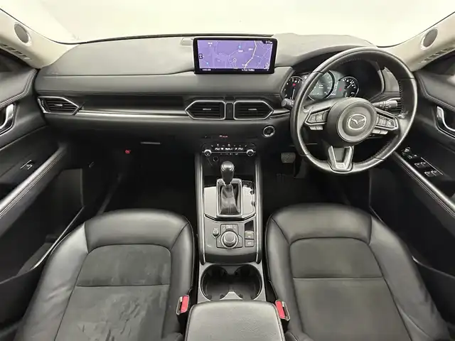 マツダ ＣＸ－５ XD ブラックトーンエディション 岡山県 2021(令3)年 5.5万km チタニウムフラッシュマイカ ドライビングポジションサポートパッケージ/　・運転席10wayパワーシート＆シートメモリー/　・運転席、助手席シートヒーター/　・ステアリングヒーター/360°ビュー・モニター/サンルーフ /BOSEサウンド/純正ナビ/地デジ/Bluetooth/USB/純正フロアマット/パワーバックドア/レーダークルーズコントロール/衝突軽減ブレーキ/ハーフレザーシート /LEDヘッドライト/ヘッドアップディスプレイ/ブラインドスポットモニター/プッシュスタート /スマートキー /4WD