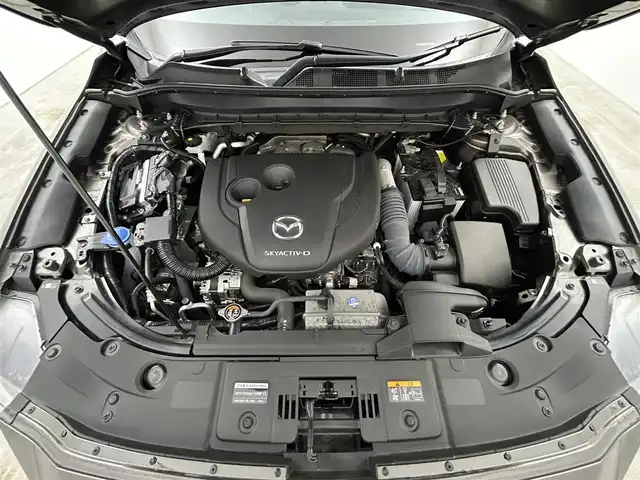 マツダ ＣＸ－５ XD ブラックトーンエディション 岡山県 2021(令3)年 5.5万km チタニウムフラッシュマイカ ドライビングポジションサポートパッケージ/　・運転席10wayパワーシート＆シートメモリー/　・運転席、助手席シートヒーター/　・ステアリングヒーター/360°ビュー・モニター/サンルーフ /BOSEサウンド/純正ナビ/地デジ/Bluetooth/USB/純正フロアマット/パワーバックドア/レーダークルーズコントロール/衝突軽減ブレーキ/ハーフレザーシート /LEDヘッドライト/ヘッドアップディスプレイ/ブラインドスポットモニター/プッシュスタート /スマートキー /4WD