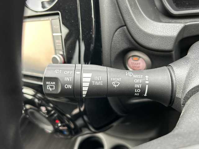日産 ノート X 千葉県 2019(平31)年 1.2万km ブリリアントホワイトパール ナビMM318D-W 全方位カメラ デジタルインナーミラー ドラレコ BT DVD フルセグTV 音楽録音 エマブレ アイドリングストップ 横滑り防止 スマートキー プッシュスタート マット
