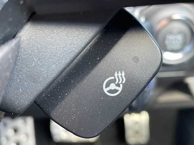 スバル フォレスター プレミアム 宮城県 2018(平30)年 7.6万km ホライゾンブルーP 登録時走行距離75690kｍ/アラウンドビューモニター/クルーズコントロール（追従走行あり）/レーンキープアシスト/パワーバックドア/アイドリングストップ/横滑り防止装置/ビルトインETC/衝突軽減システム/電動パーキング/パワーシート（全席）/シートヒーター（全席）/ハーフレザーシート/ステアリングリモコン/メモリーシート（D席）/デジタルインナーミラー/純正ナビ/フルセグTV・Bluetooth・AM・FM・USB/ステアリングヒーター/ステアリングリモコン/ウインカーミラー/ドアバイザー/純正アルミホイール/純正LEDヘッドライト/フォグランプ