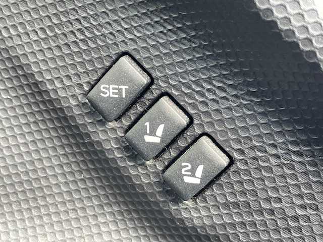 スバル フォレスター プレミアム 宮城県 2018(平30)年 7.6万km ホライゾンブルーP 登録時走行距離75690kｍ/アラウンドビューモニター/クルーズコントロール（追従走行あり）/レーンキープアシスト/パワーバックドア/アイドリングストップ/横滑り防止装置/ビルトインETC/衝突軽減システム/電動パーキング/パワーシート（全席）/シートヒーター（全席）/ハーフレザーシート/ステアリングリモコン/メモリーシート（D席）/デジタルインナーミラー/純正ナビ/フルセグTV・Bluetooth・AM・FM・USB/ステアリングヒーター/ステアリングリモコン/ウインカーミラー/ドアバイザー/純正アルミホイール/純正LEDヘッドライト/フォグランプ