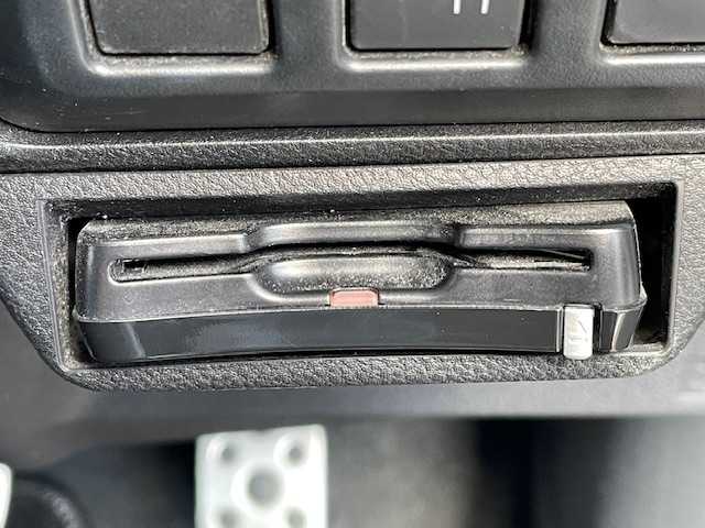 スバル フォレスター プレミアム 宮城県 2018(平30)年 7.6万km ホライゾンブルーP 登録時走行距離75690kｍ/アラウンドビューモニター/クルーズコントロール（追従走行あり）/レーンキープアシスト/パワーバックドア/アイドリングストップ/横滑り防止装置/ビルトインETC/衝突軽減システム/電動パーキング/パワーシート（全席）/シートヒーター（全席）/ハーフレザーシート/ステアリングリモコン/メモリーシート（D席）/デジタルインナーミラー/純正ナビ/フルセグTV・Bluetooth・AM・FM・USB/ステアリングヒーター/ステアリングリモコン/ウインカーミラー/ドアバイザー/純正アルミホイール/純正LEDヘッドライト/フォグランプ