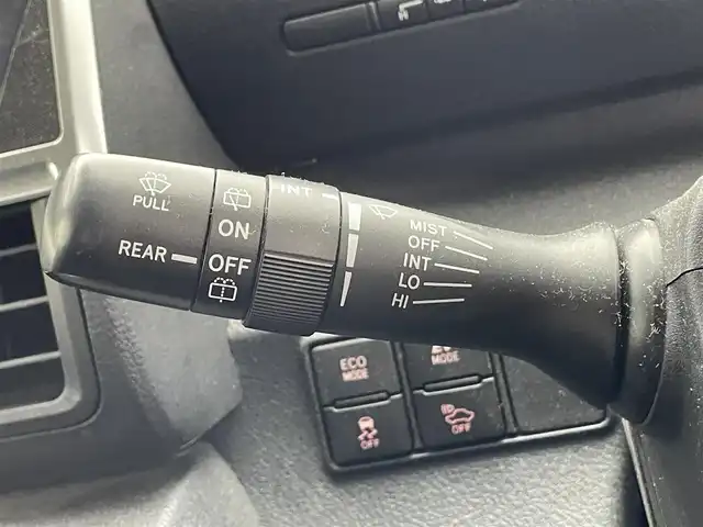 トヨタ シエンタ ハイブリッド G 大阪府 2017(平29)年 3.1万km ホワイトパールクリスタルシャイン 純正７インチナビ/Bluetooth/CD/DVD/フルセグ/両側電動スライド/バックカメラ/LEDヘッドライト/オートライト/オートハイビーム/衝突軽減/レーンキープ/シートヒーター（D/N）/360°ドラレコ/ビルトインETC/純正マット/ドアバイザー/プッシュスタート/スマートキー/ステアリングリモコン