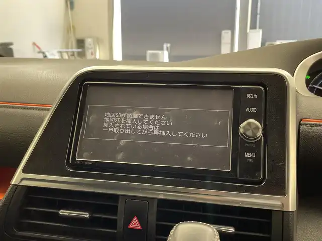 トヨタ シエンタ ハイブリッド G 大阪府 2017(平29)年 3.1万km ホワイトパールクリスタルシャイン 純正７インチナビ/Bluetooth/CD/DVD/フルセグ/両側電動スライド/バックカメラ/LEDヘッドライト/オートライト/オートハイビーム/衝突軽減/レーンキープ/シートヒーター（D/N）/360°ドラレコ/ビルトインETC/純正マット/ドアバイザー/プッシュスタート/スマートキー/ステアリングリモコン