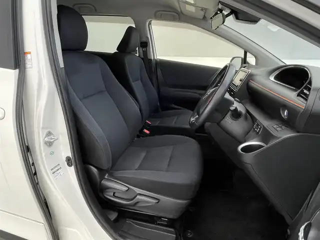 トヨタ シエンタ ハイブリッド G 大阪府 2017(平29)年 3.1万km ホワイトパールクリスタルシャイン 純正７インチナビ/Bluetooth/CD/DVD/フルセグ/両側電動スライド/バックカメラ/LEDヘッドライト/オートライト/オートハイビーム/衝突軽減/レーンキープ/シートヒーター（D/N）/360°ドラレコ/ビルトインETC/純正マット/ドアバイザー/プッシュスタート/スマートキー/ステアリングリモコン