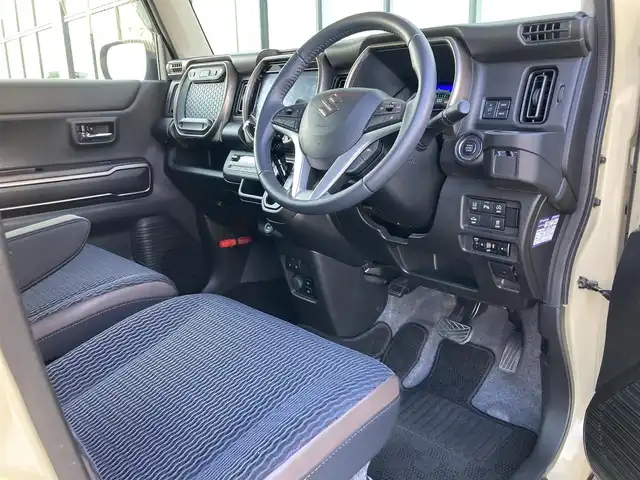 スズキ ハスラー Jスタイル Ⅱ 香川県 2022(令4)年 3.7万km シフォンアイボリーメタリック/ガンメタリック2トーン 登録時走行距離：36700km/メーカー純正9型メモリナビ/　CD DVD BT フルセグTV/全方位カメラ/デュアルカメラブレーキサポート/レーダークルーズコントロール/レーンキープアシスト/クリアランスソナー/アイドリングストップ/横滑り防止装置/LEDヘッドライト/オートライト/フォグランプ/純正15インチアルミホイール/ルーフレール/ビルトインETC/前後ドライブレコーダー/ハーフレザーシート/シートヒーター/革巻きステアリング/ステアリングスイッチ/プッシュスタート/スマートキー/スペアキー/取扱説明書/新車時保証書