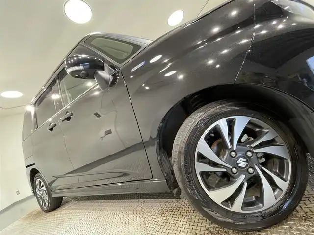 スズキ ソリオ バンディット HV MV 愛知県 2023(令5)年 3万km スーパーブラックパール 純正９インチナビ　/（CD・DVD再生/フルセグTV/FM/AM/Bluetooth/USB/スマートフォン連携）/アラウンドビューモニター　/衝突軽減ブレーキ（デュアルブレーキサポートII）/レーダークルーズコントロール　/ビルトインＥＴＣ　/シートヒーター　/前後ドライブレコーダー　/ヘッドアップディスプレイ　/片側パワースライドドア　/ＬＥＤヘッドライト/LEDフォグランプ/パーキングセンサー/車線逸脱警報/アイドリングストップ/後席サンシェード/プッシュスタート/　　-スマートキー/USB接続/純正フロアマット