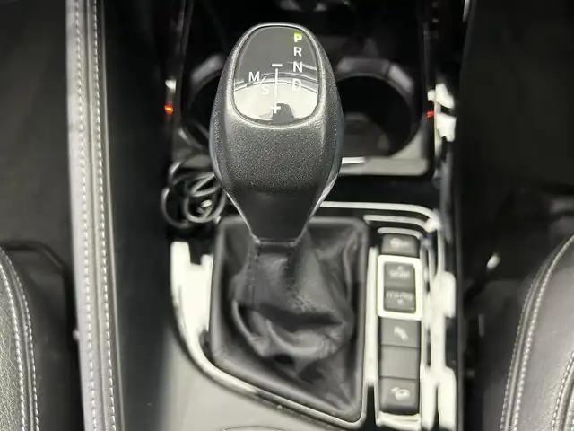 ＢＭＷ Ｘ１ xDrive 20i Xライン 鹿児島県 2017(平29)年 2.8万km アルピンホワイトⅢ 純正HDDナビ/（CD/DVD/Bluetooth/AUX/AM/FM）/ETC/社外前後ドライブレコーダー/リアビューカメラ/パーキングアシスト/ステアリングリモコン/クルーズコントロール/ハーフレザーシート/パワーバックドア/純正LEDヘッドライト/フロントフォグランプ/オートライト/衝突被害軽減ブレーキ/車線逸脱警報機能/前車接近警報機能/ダイナミックトラクションコントロール/サーボトロニック/レーンディパーチャーウォーニング/エコプロ・コンフォート・スポーツモード/前後コーナーセンサー/ルーフレール/電動パーキングブレーキ/純正フロアマット/純正18インチアルミ