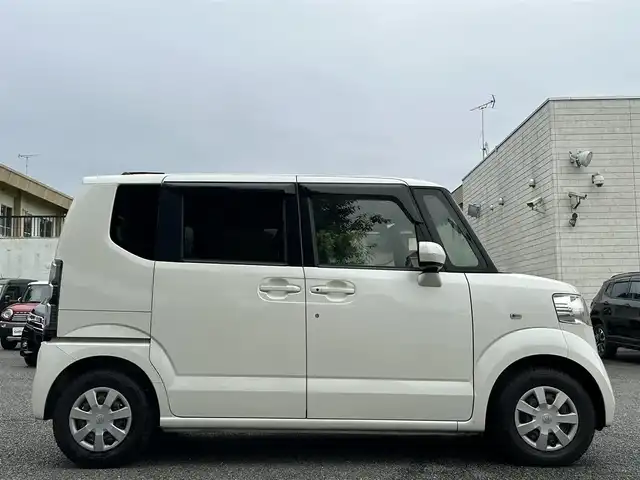 ホンダ Ｎ ＢＯＸ G Lパッケージ 東京都 2012(平24)年 9.5万km プレミアムホワイトパール 純正ナビ/Bluetoothオーディオ/フルセグTV/DVD再生/純正フリップダウンモニター/バックカメラ/パワースライドドア/ETC/前後ドライブレコーダー/スマートキー×2