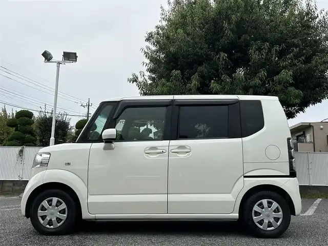 ホンダ Ｎ ＢＯＸ G Lパッケージ 東京都 2012(平24)年 9.5万km プレミアムホワイトパール 純正ナビ/Bluetoothオーディオ/フルセグTV/DVD再生/純正フリップダウンモニター/バックカメラ/パワースライドドア/ETC/前後ドライブレコーダー/スマートキー×2