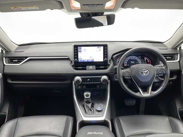 トヨタ ＲＡＶ４ G Zパッケージ 長野県 2021(令3)年 7.2万km ホワイトパールクリスタルシャイン 4WD/モデリスタエアロ/純正メモリーナビ/（AM/FM/USB/Bluetooth/フルセグTV）/トヨタセーフティセンス/・プリクラッシュセーフティ/・レーントレーシングアシスト/・レーダークルーズコントロール/・オートマチックハイビーム/・ロードサインアシスト/・パーキングサポートブレーキ/・コーナーセンサー/追従機能付きクルコン/プッシュスタートボタン/スマートキー/電動リアゲート/D席メモリ機能付きパワーシート/合皮シート/D+N席シートヒーター/LEDヘッドライト/LEDフォグ/オートライト/オートマチックハイビーム/ダウンヒルアシストコントロール/ECO/NORMAL/SPORT切替/MUD&SAND/ROCK&DIRT切替/SNOWモード/電子パーキングブレーキ/オートホールド/ステアリングスイッチ/ステアリングヒーター/電格ウインカーミラー/ライト付きバニティミラー/純正後方ドライブレコーダー/純正デジタルインナーミラー/純正フロアマット/純正19インチアルミホイール/純正ルーフレール/ラゲッジマット/ヒッチメンバー/スペアキー×1
