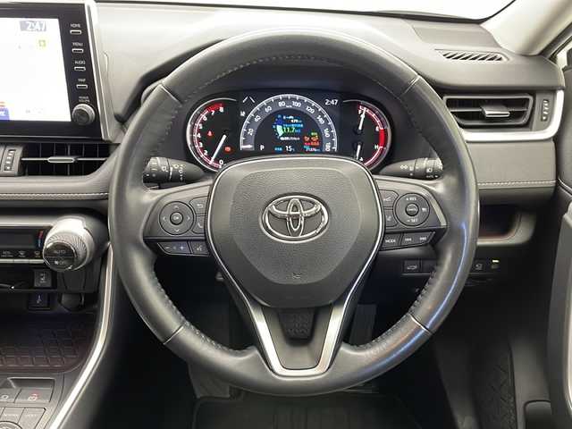 トヨタ ＲＡＶ４ G Zパッケージ 長野県 2021(令3)年 7.2万km ホワイトパールクリスタルシャイン 4WD/モデリスタエアロ/純正メモリーナビ/（AM/FM/USB/Bluetooth/フルセグTV）/トヨタセーフティセンス/・プリクラッシュセーフティ/・レーントレーシングアシスト/・レーダークルーズコントロール/・オートマチックハイビーム/・ロードサインアシスト/・パーキングサポートブレーキ/・コーナーセンサー/追従機能付きクルコン/プッシュスタートボタン/スマートキー/電動リアゲート/D席メモリ機能付きパワーシート/合皮シート/D+N席シートヒーター/LEDヘッドライト/LEDフォグ/オートライト/オートマチックハイビーム/ダウンヒルアシストコントロール/ECO/NORMAL/SPORT切替/MUD&SAND/ROCK&DIRT切替/SNOWモード/電子パーキングブレーキ/オートホールド/ステアリングスイッチ/ステアリングヒーター/電格ウインカーミラー/ライト付きバニティミラー/純正後方ドライブレコーダー/純正デジタルインナーミラー/純正フロアマット/純正19インチアルミホイール/純正ルーフレール/ラゲッジマット/ヒッチメンバー/スペアキー×1
