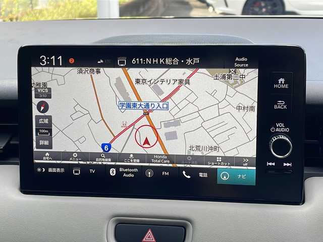ホンダ ヴェゼル ハイブリッド e:HEV PLaY 茨城県 2021(令3)年 3.1万km サンドカーキパール 純正9インチナビ（AM/FM/Bluetooth接続/USB/フルセグTV/AppleCarPlay/AndroidAuto）/全周囲カメラ/純正ビルトインETC/パノラマルーフ/電動リアゲート/ドライブレコーダー/前席シートヒーター/前後コーナーセンサー/オートマチックハイビーム/ダウンヒルアシストコントロール/ステアリングヒーター/ブラインドスポットモニター/レーンキープアシスト/横滑り防止装置/衝突被害軽減システム