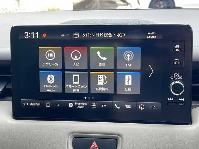 ホンダ ヴェゼル ハイブリッド e:HEV PLaY 茨城県 2021(令3)年 3.1万km サンドカーキパール 純正9インチナビ（AM/FM/Bluetooth接続/USB/フルセグTV/AppleCarPlay/AndroidAuto）/全周囲カメラ/純正ビルトインETC/パノラマルーフ/電動リアゲート/ドライブレコーダー/前席シートヒーター/前後コーナーセンサー/オートマチックハイビーム/ダウンヒルアシストコントロール/ステアリングヒーター/ブラインドスポットモニター/レーンキープアシスト/横滑り防止装置/衝突被害軽減システム