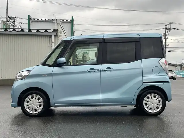 日産 デイズ ルークス X 山形県 2018(平30)年 6.4万km アイスブルー 4WD/衝突被害軽減システム/ワンオーナー/純正SDナビ/　　【CD BT フルセグ USB AUX】/アラウンドビューモニター/パワースライドドア/シートヒーター/アイドリングストップ/ステアリングスイッチ/電動格納ミラー/インテリジェントルームミラー/純正フロアマット/ドアバイザ―/インテリジェントキー/ETC