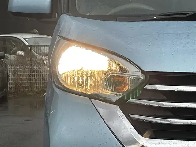 日産 デイズ ルークス X 山形県 2018(平30)年 6.4万km アイスブルー 4WD/衝突被害軽減システム/ワンオーナー/純正SDナビ/　　【CD BT フルセグ USB AUX】/アラウンドビューモニター/パワースライドドア/シートヒーター/アイドリングストップ/ステアリングスイッチ/電動格納ミラー/インテリジェントルームミラー/純正フロアマット/ドアバイザ―/インテリジェントキー/ETC